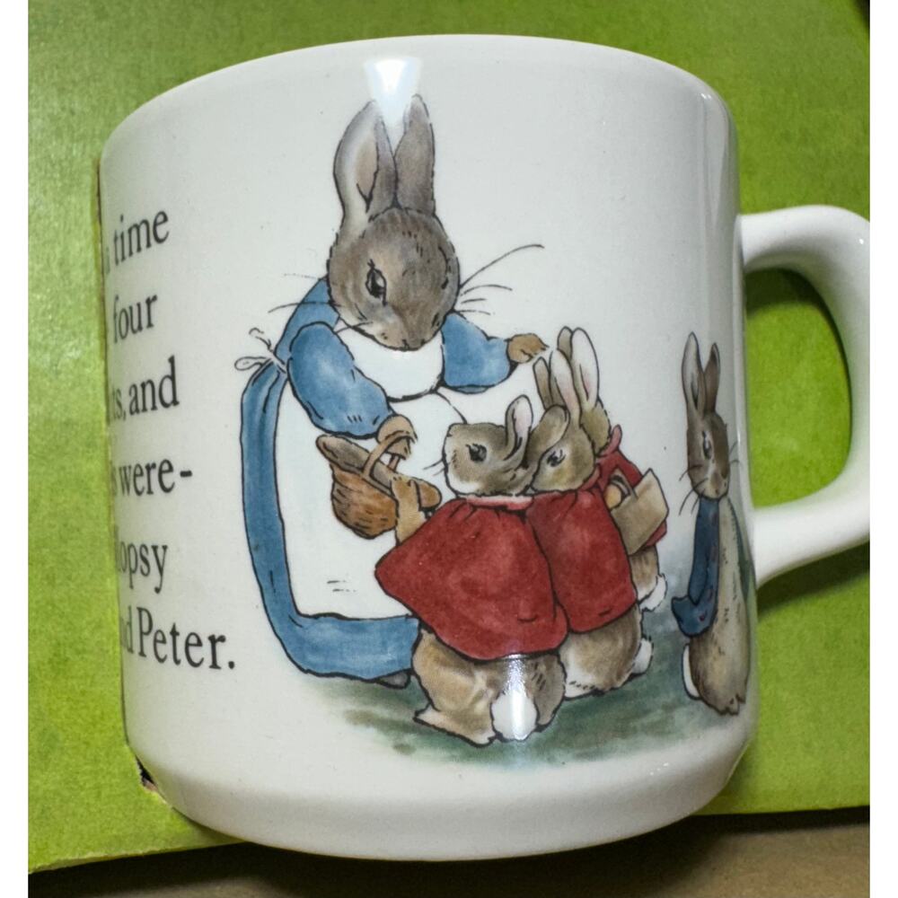 Vintage Wedgwood Beatrix Potter Mrs Tiggy Winkle 3 Piece Dish Set Plate Cup Bowl - Picture 7 of 11